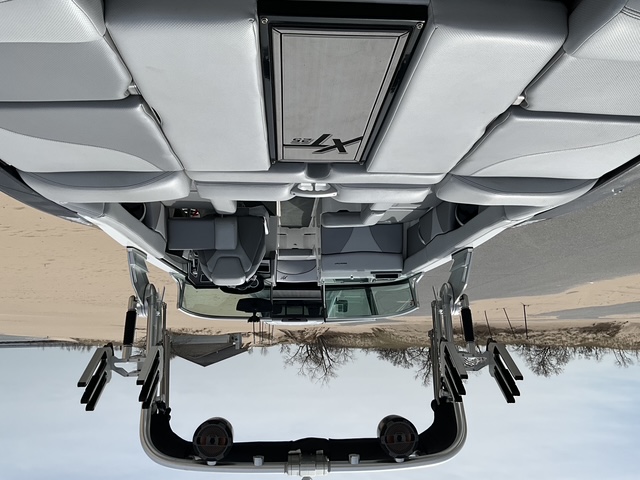 2018 MasterCraft XT25 Icon